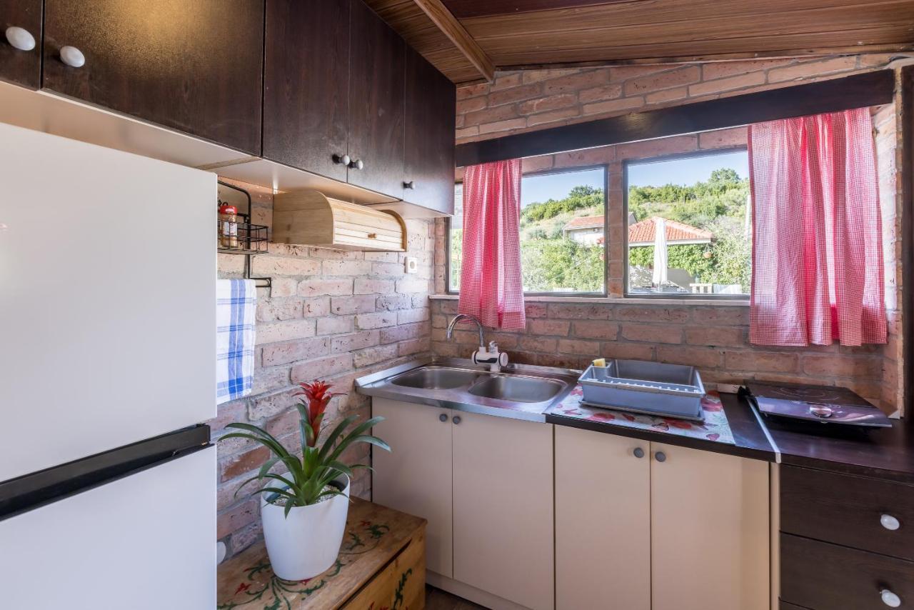 Apartments Ana Umljanovic Экстерьер фото